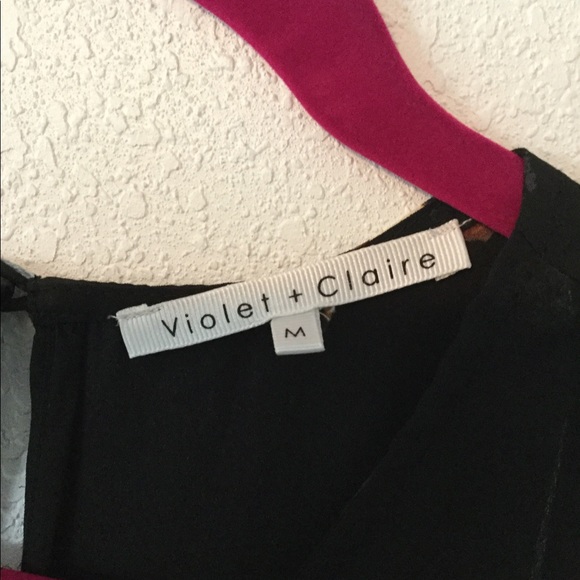 Buckle brand black top - Picture 3 of 5